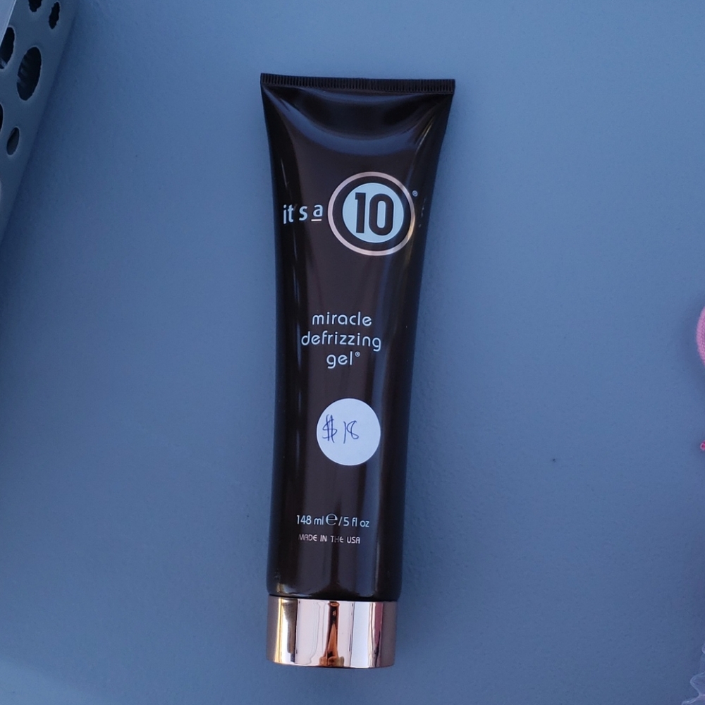 ITS A 10 DEFRIZZING GEL